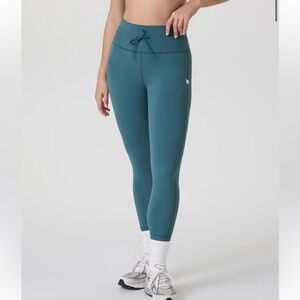 Vuori Daily Legging NWOT